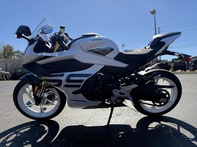 2026 CFMOTO 450SS - Photo 6