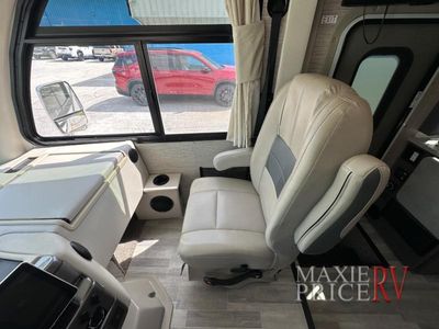 2023 Thor Motor Coach Axis - Photo 15