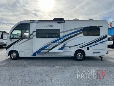 2023 Thor Motor Coach Axis - Photo 12