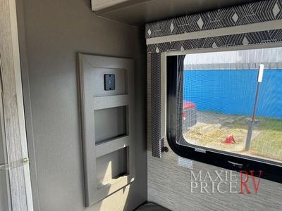 2023 Thor Motor Coach Axis - Photo 21