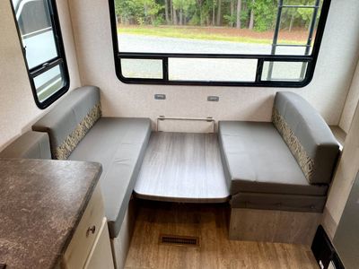 2025 Northwood Nash 17K - Photo 12