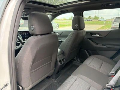 2026 Chevrolet Equinox — photo 13 view