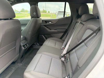 2026 Chevrolet Equinox — photo 12 view