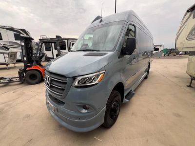 2027 Grech RV STRADA-ION - Photo 24