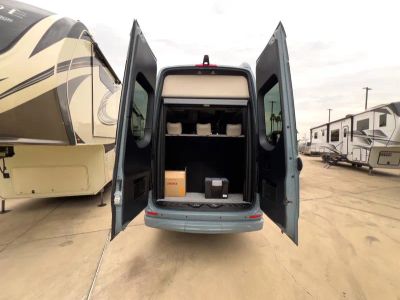 2027 Grech RV STRADA-ION - Photo 2