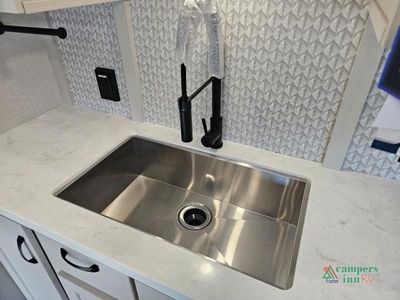 2026 Coachmen RV Chaparral - Photo 13