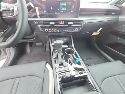 2026 Kia K5 — photo 12 view