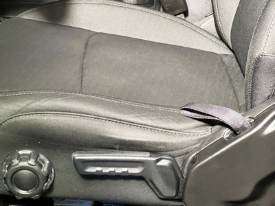 2022 Jeep Wrangler - Photo 13