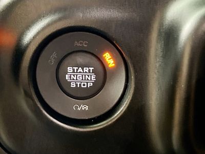 2022 Jeep Wrangler - Photo 20