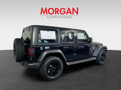 2022 Jeep Wrangler - Photo 3