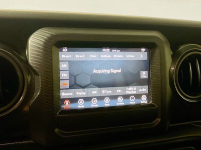 2022 Jeep Wrangler - Photo 24