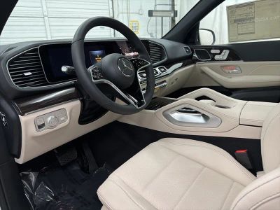 2026 Mercedes-Benz GLE — photo 12 view