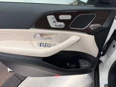 2026 Mercedes-Benz GLE — photo 54 view