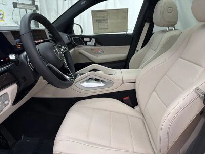 2026 Mercedes-Benz GLE — photo 14 view