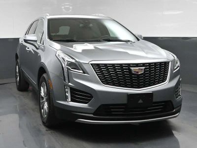 2023 Cadillac XT5 Premium Luxury in Argent Silver Metallic — front three-quarter view