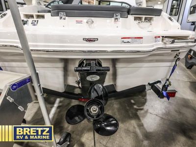 2026 Chaparral Boats CHAPARRAL - Photo 9