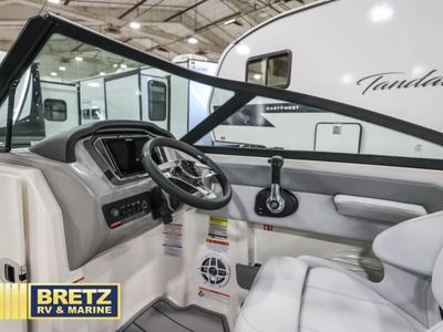2026 Chaparral Boats CHAPARRAL - Photo 12