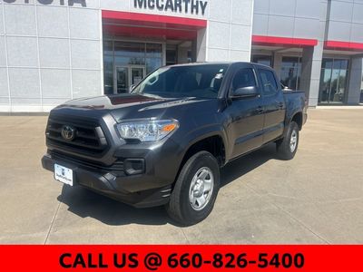 2023 Toyota Tacoma - Photo 2