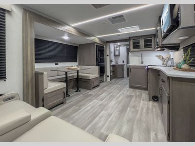2025 Grand Design Transcend Xplor — photo 9 view