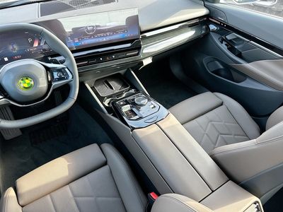 2026 BMW 5 Series - Photo 18