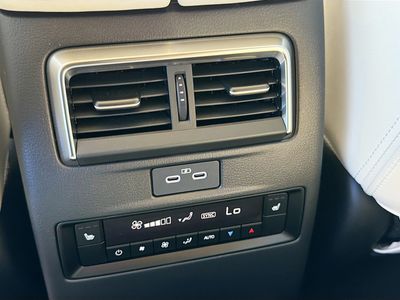 2026 Mazda CX-90 - Photo 21