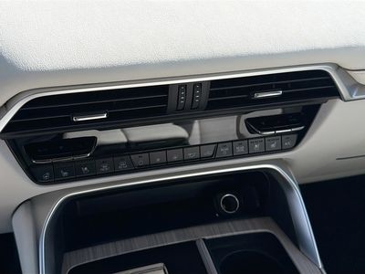 2026 Mazda CX-90 - Photo 36