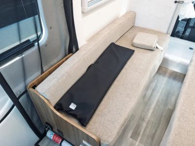 2027 Thor Motor Coach TALAVERA — photo 12 view