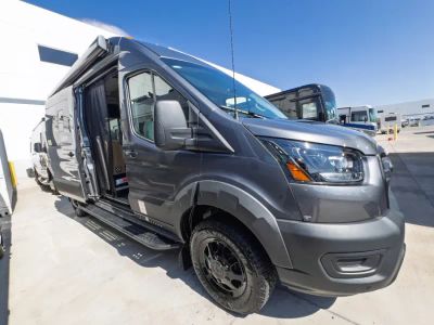 2027 Thor Motor Coach TALAVERA — photo 17 view
