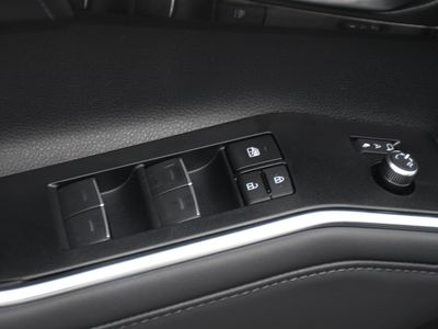 2026 Toyota Highlander - Photo 6