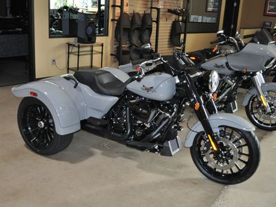 2024 Harley-Davidson Freewheeler - Photo 1