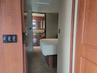 2015 Holiday Rambler Vacationer - Photo 23