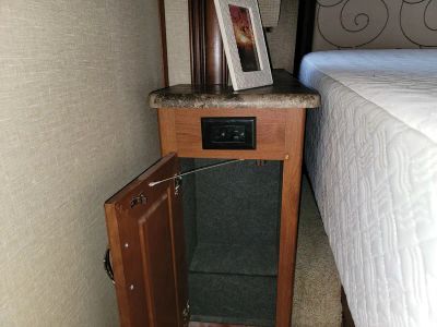 2015 Holiday Rambler Vacationer - Photo 57