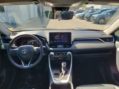 2024 Toyota RAV4 - Photo 25