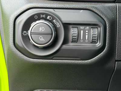 2021 Jeep Gladiator - Photo 32