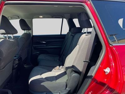 2025 Toyota Grand Highlander - Photo 17