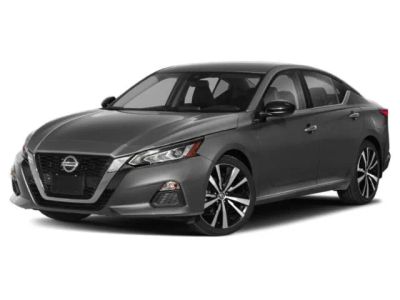 2022 Nissan Altima 2.5 SR in Brilliant Silver Metallic — front three-quarter view