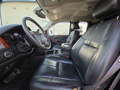 2011 GMC Sierra 2500HD - Photo 13