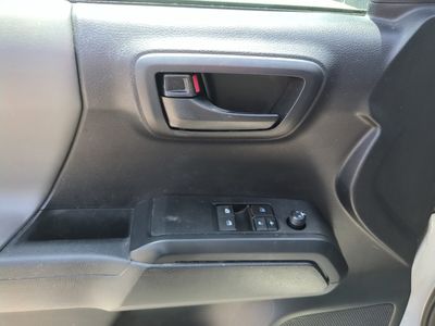 2020 Toyota Tacoma - Photo 13