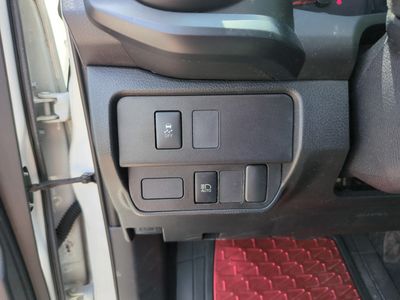 2020 Toyota Tacoma - Photo 17
