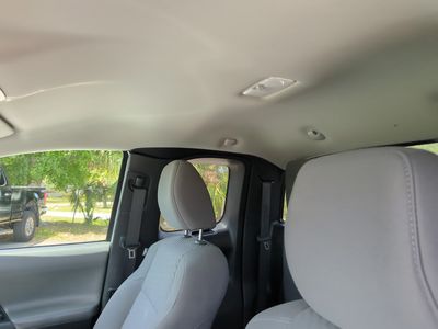 2020 Toyota Tacoma - Photo 14