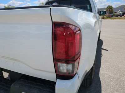 2020 Toyota Tacoma - Photo 7