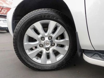 2008 Toyota Sequoia - Photo 13