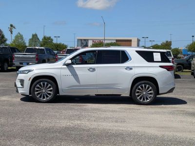 2023 Chevrolet Traverse - Photo 2