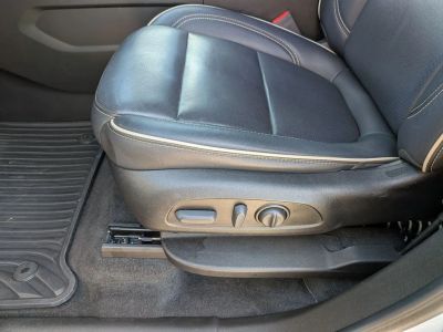 2023 Chevrolet Traverse - Photo 11
