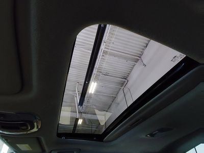 2024 Hyundai Elantra — photo 21 view
