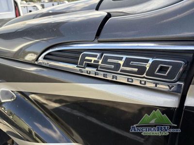2017 Thor Motor Coach Chateau Super C - Photo 37