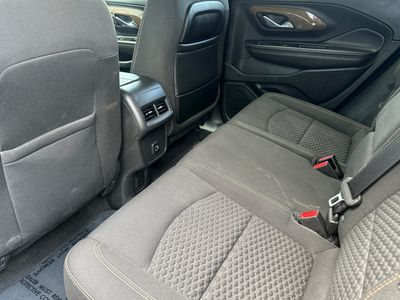 2020 GMC Terrain - Photo 4