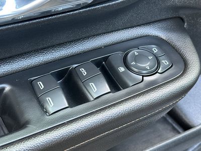 2020 GMC Terrain - Photo 13