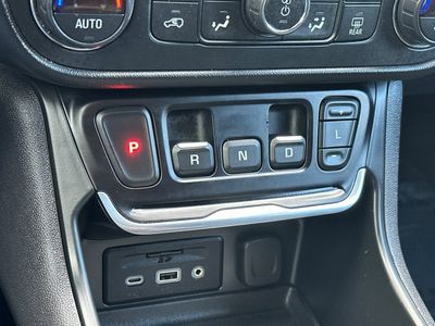 2020 GMC Terrain - Photo 23