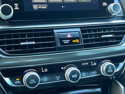 2019 Honda Accord - Photo 20